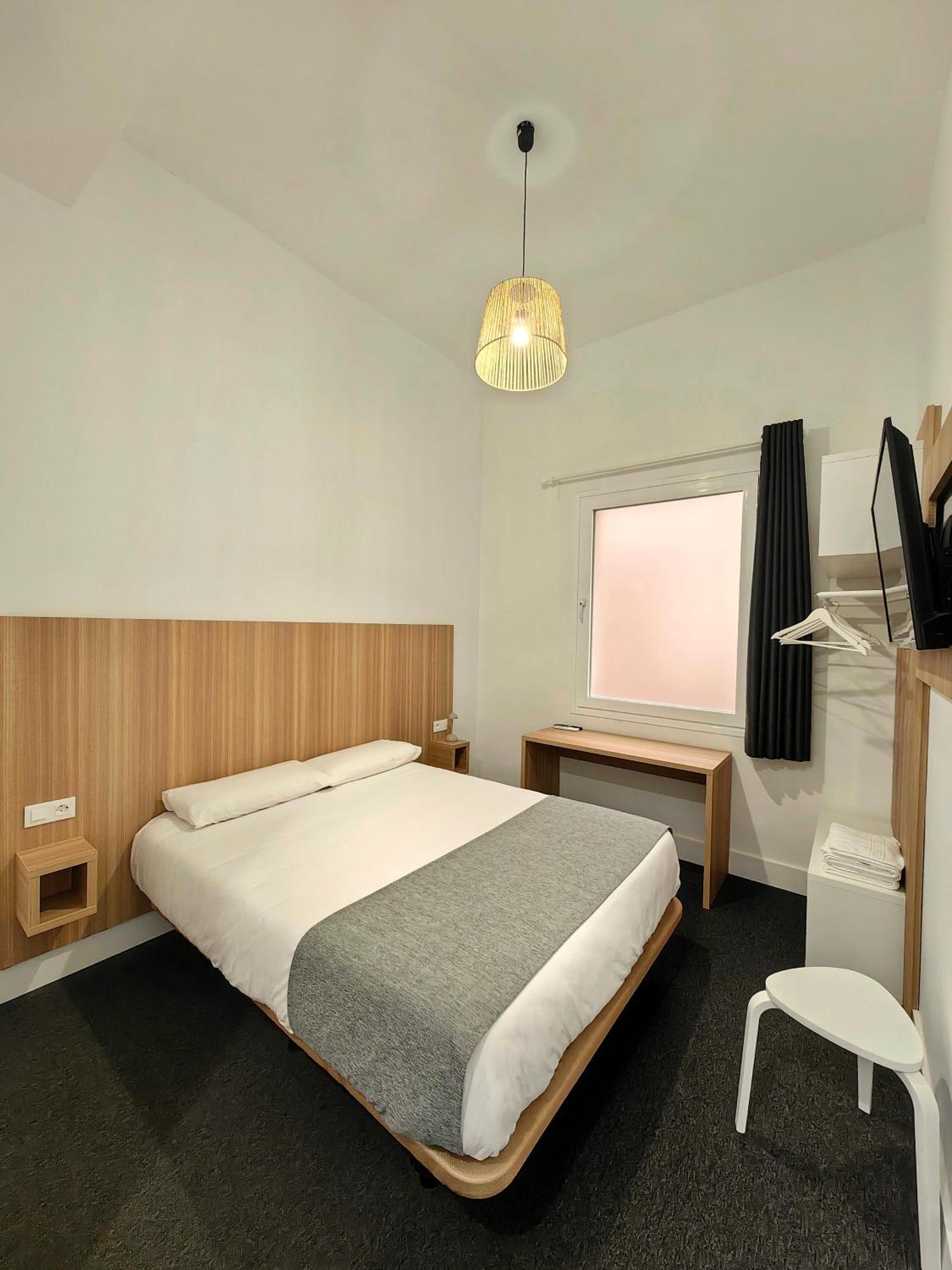 Hostel Siesta & Go Мадрид Экстерьер фото